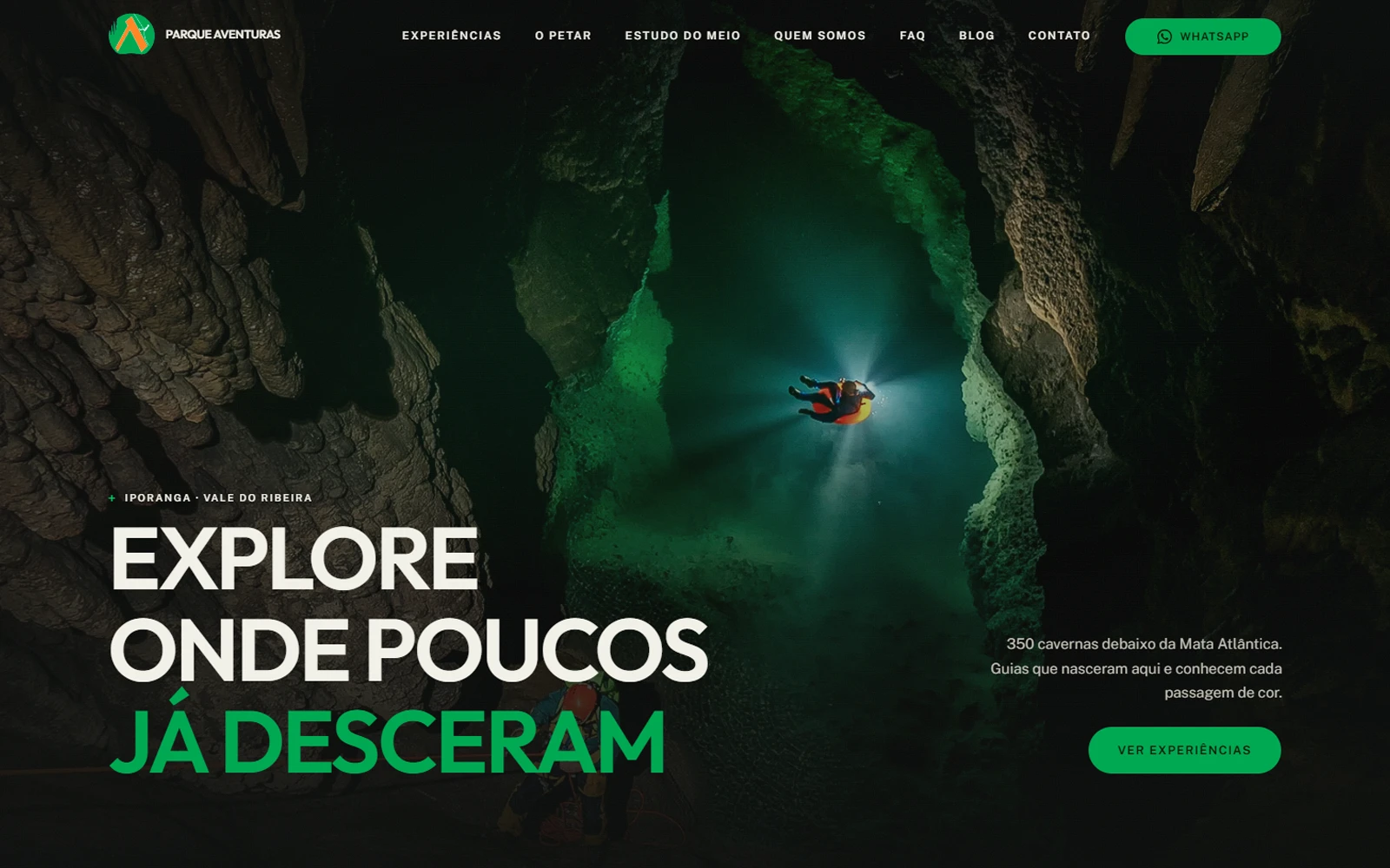 Site de Parque Aventuras no computador